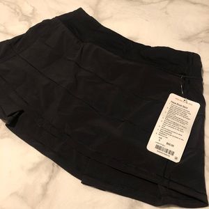 BNWT never worn lululemon pace rival skirt sz 6